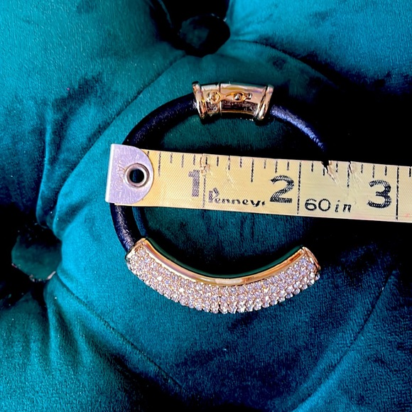 Joan Boyce Bracelet Set. White Crystals. For Small Wrist. - Picture 7 of 8